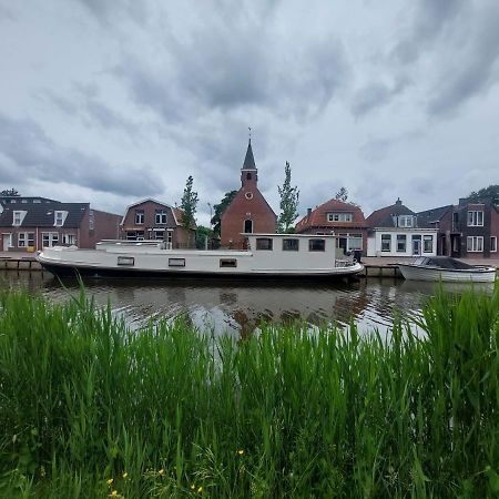 Het Waterhotel Heerenveen Luaran gambar